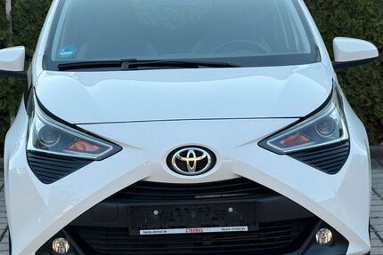 Toyota Aygo (X) 51.000 km 7.950 &euro; Kissing 86438
