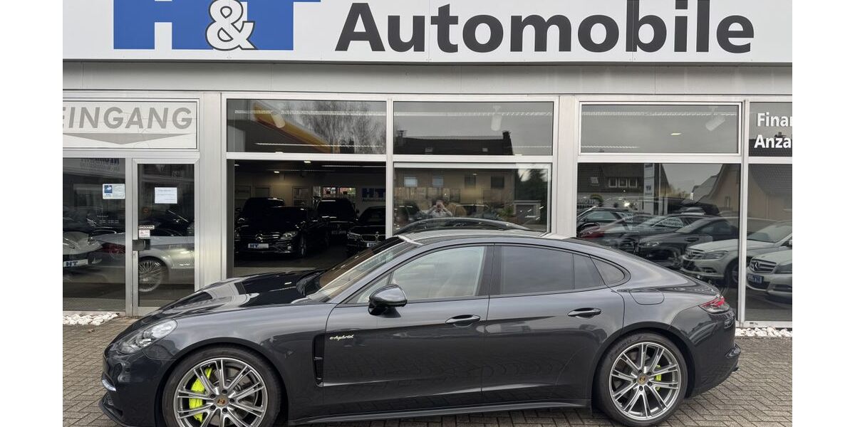 Porsche Panamera 97.500 km 55.950 &euro; Bielefeld 33649
