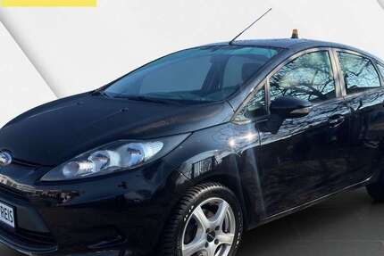 Ford Fiesta 99.890 km 4.999 &euro; Kempen 47906