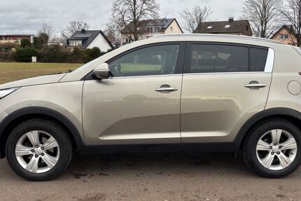 Kia Sportage 160.000 km 9.199 &euro; Bonn 53229