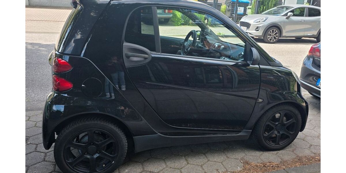 Smart ForTwo 141.882 km 4.800 &euro; Hamburg 22177