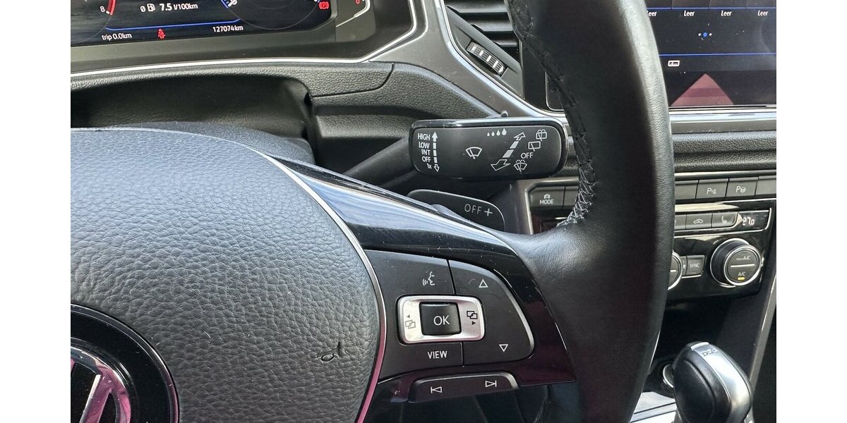 VW T-Roc IQ.DRIVE LED Navi PDC SHZ 127.074 km 18.500 &euro; Mainz 55122