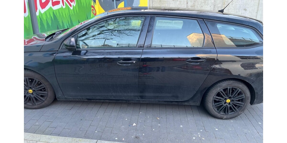 Peugeot 308 224.000 km 4.000 &euro; Hagen 58095