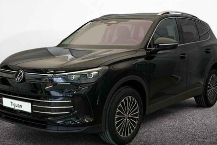 VW Tiguan 2.000 km 46.880 &euro; Marktoberdorf 87616