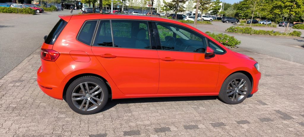 VW Golf Sportsvan 112.000 km 11.800 &euro; Neumünster 24539