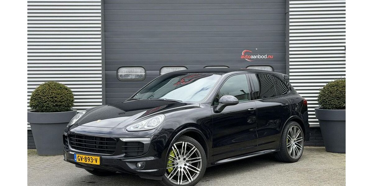 Porsche Cayenne 258.238 km 20.490 &euro; Boekel 5427 