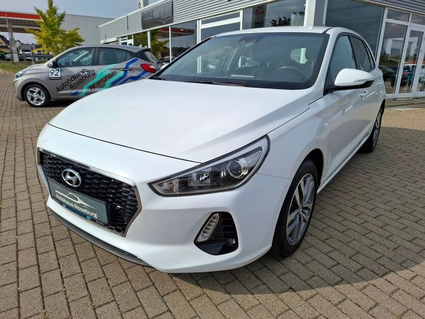 i30