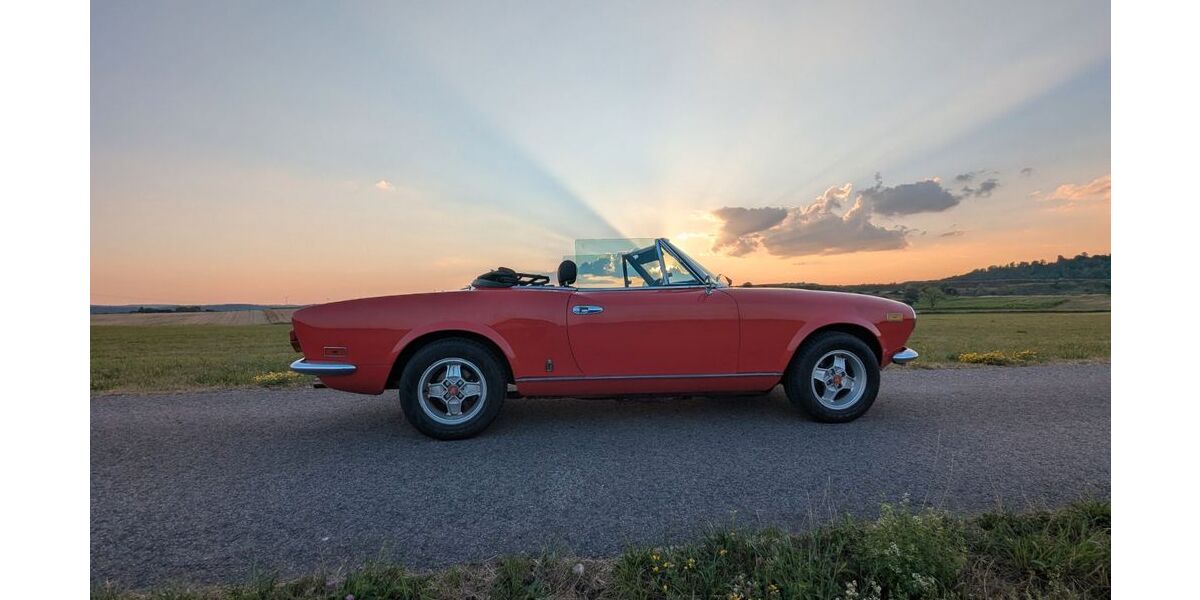 Fiat 124 Spider 127.000 km 14.999 &euro; Frankenhardt 74586