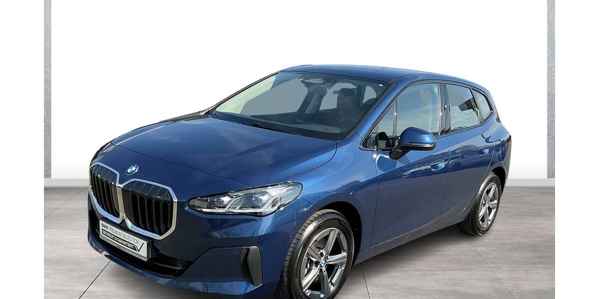 BMW 220 Active Tourer 6.700 km 30.690 &euro; Gießen 35398