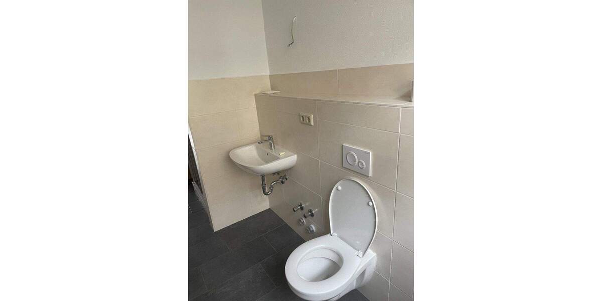 Mehrfamilienhaus, Wohnhaus Freiberg Freiberg Süd - 335.000&euro; | Angebot:25921668