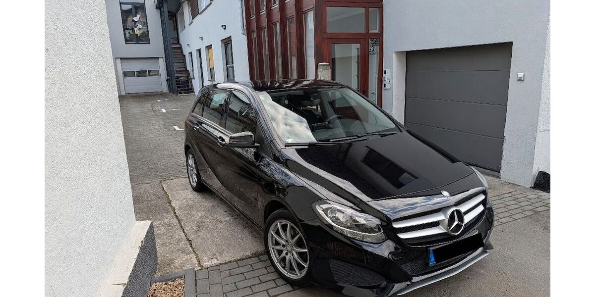 Mercedes-Benz B 180 182.000 km 9.950 &euro; Oberzissen 56651