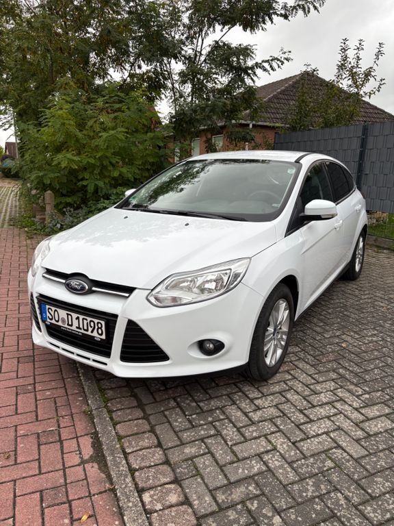 Ford Focus 242.000 km 3.250 € Soest 59494