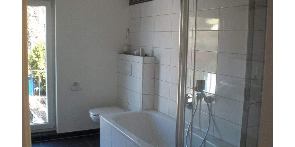 Doppelhaushälfte Bad Urach Wittlingen - 5 Zimmer, 146 m&sup2;, 395.000&euro; | Angebot:25678600