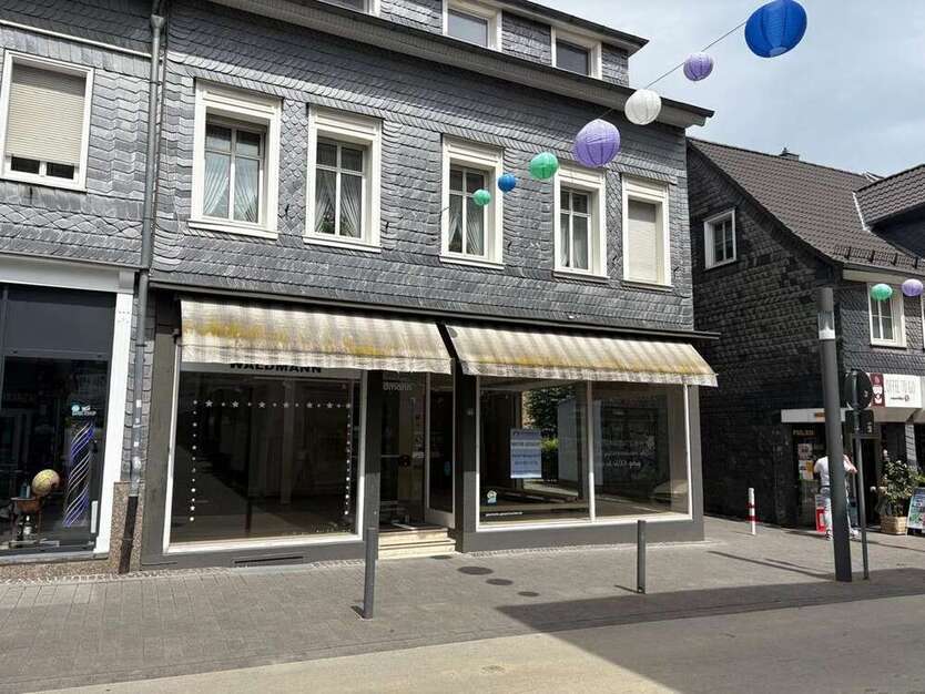 Einzelhandel in Wipperfürth 1.280 € 124 m²