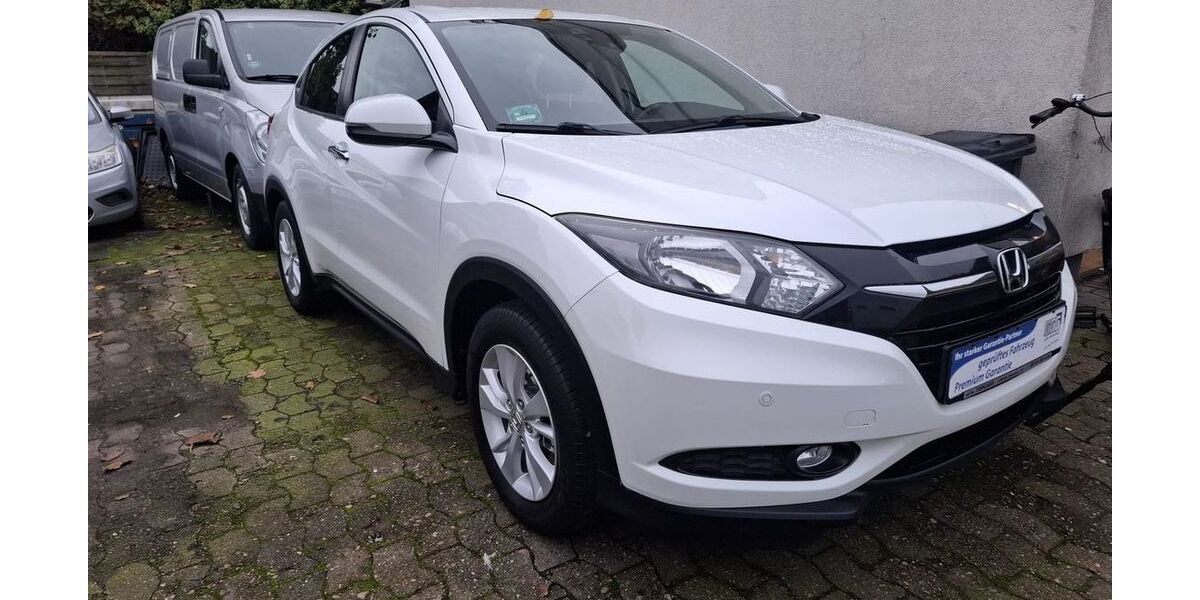 Honda HR-V 93.000 km 13.590 &euro; Lübeck 23556