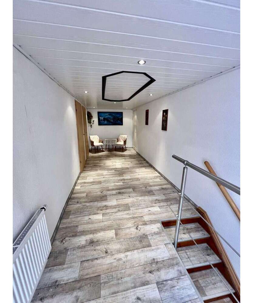 Haus zum Kaufen in Schwallungen OT Schwarzbach 85.000 € 150 m²