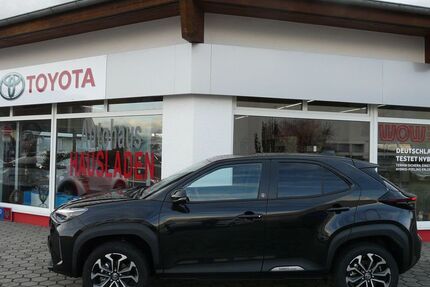 Toyota Yaris Cross 9.990 km 28.990 &euro; Cham 93413