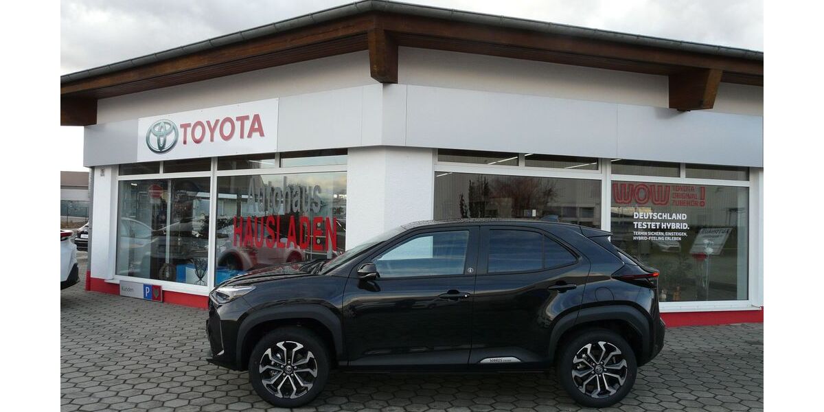 Toyota Yaris Cross 9.990 km 28.990 &euro; Cham 93413