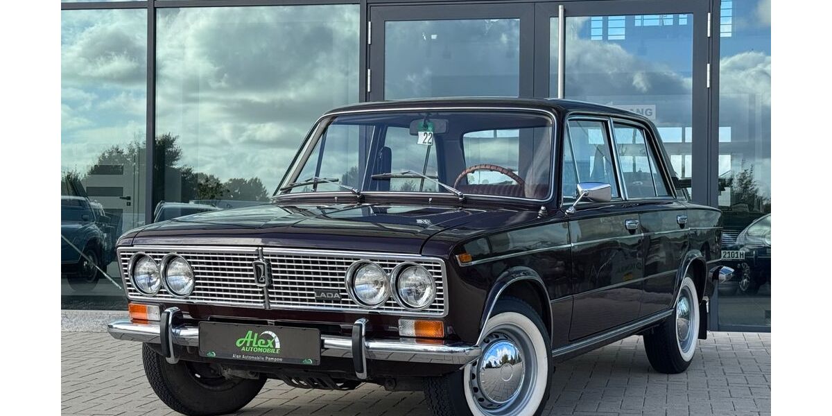 Lada Andere 2.001 km 14.999 &euro; Pampow 19075