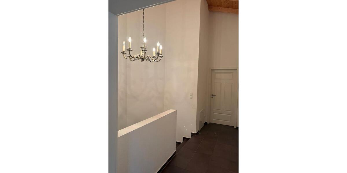 Doppelhaushälfte Traunstein - 4 Zimmer, 125 m&sup2;, 1.000&euro; | Angebot:26519945