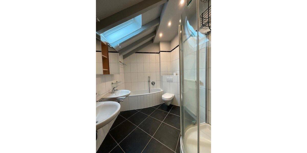 Reihenhaus Kusel - 5 Zimmer, 130 m&sup2;, 1.340&euro; | Angebot:26375486