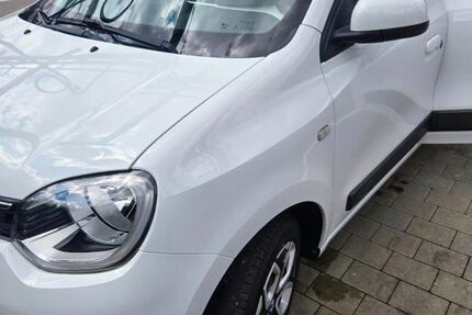 Renault Twingo 23.888 km 8.350 &euro; Bayreuth 95444