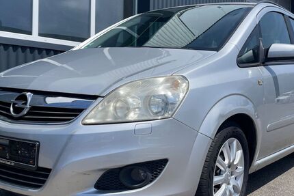 Opel Zafira 190.000 km 1.990 &euro; Asperg 71679