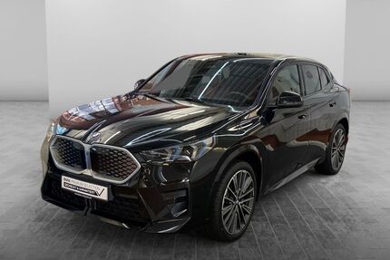 BMW iX2 9.953 km 53.807 &euro; Chemnitz/Röhrsdorf 09247