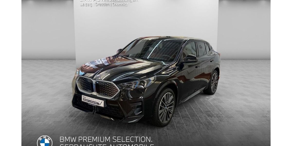 BMW iX2 9.953 km 53.807 &euro; Chemnitz/Röhrsdorf 09247