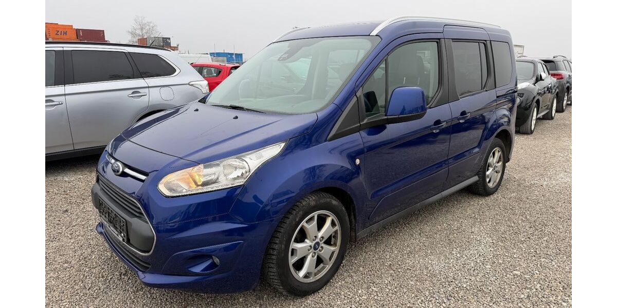 Ford Tourneo 99.000 km 6.980 &euro; München 81829