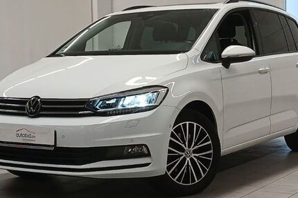 VW Touran 32.400 km 31.990 € Buchschwabach bei Nürnberg 90574