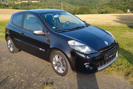 Renault Clio 183.765 km 2.750 € Weyer 56357