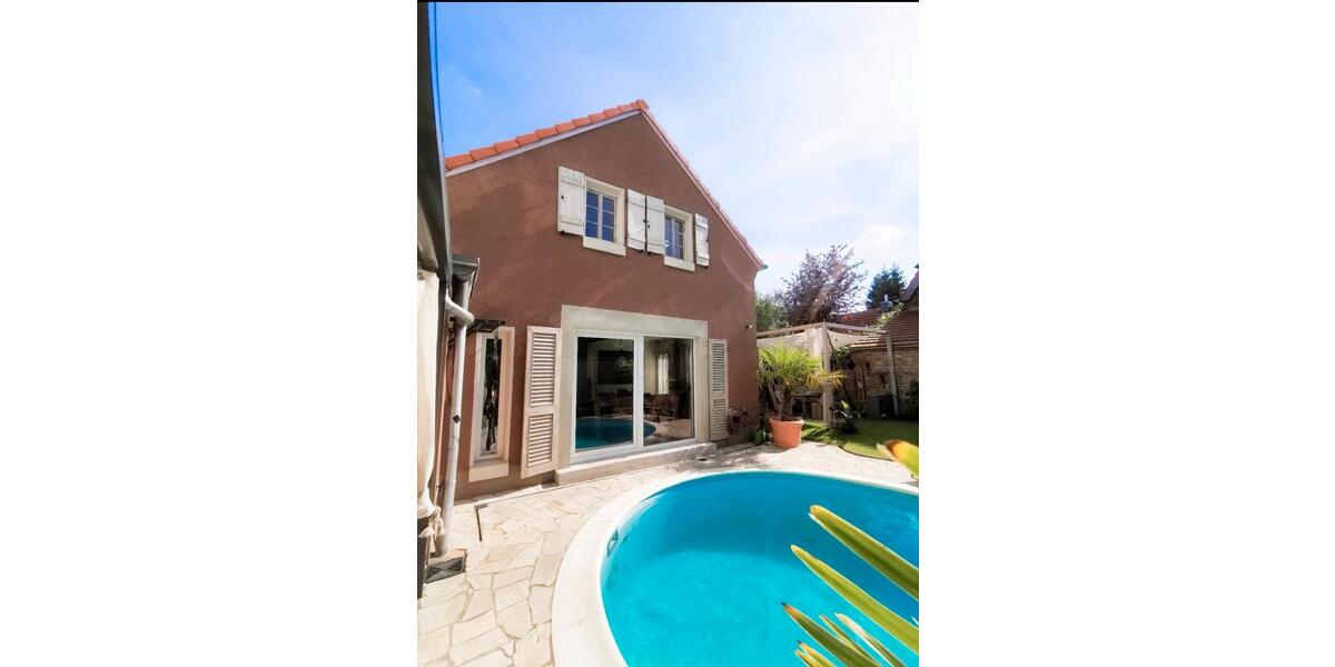 Ferienimmobilie Köln Kalk - 300&euro; | Angebot:26453348