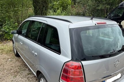 Opel Zafira 194.667 km 2.000 &euro; Lennestadt 57368