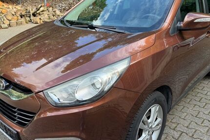 Hyundai ix35 149.000 km 6.950 &euro; Mönchengladbach 41069