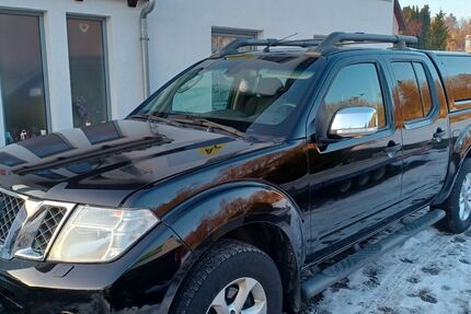 Nissan Navara 119.500 km 19.900 &euro; Neusorg 95700