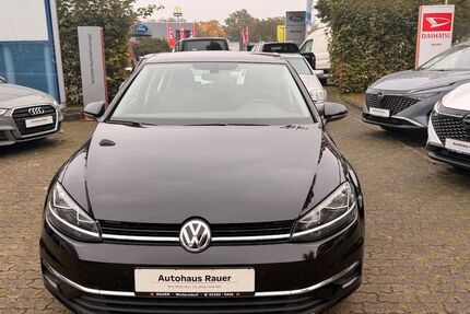 VW Golf 67.744 km 16.890 € Erkner 15537