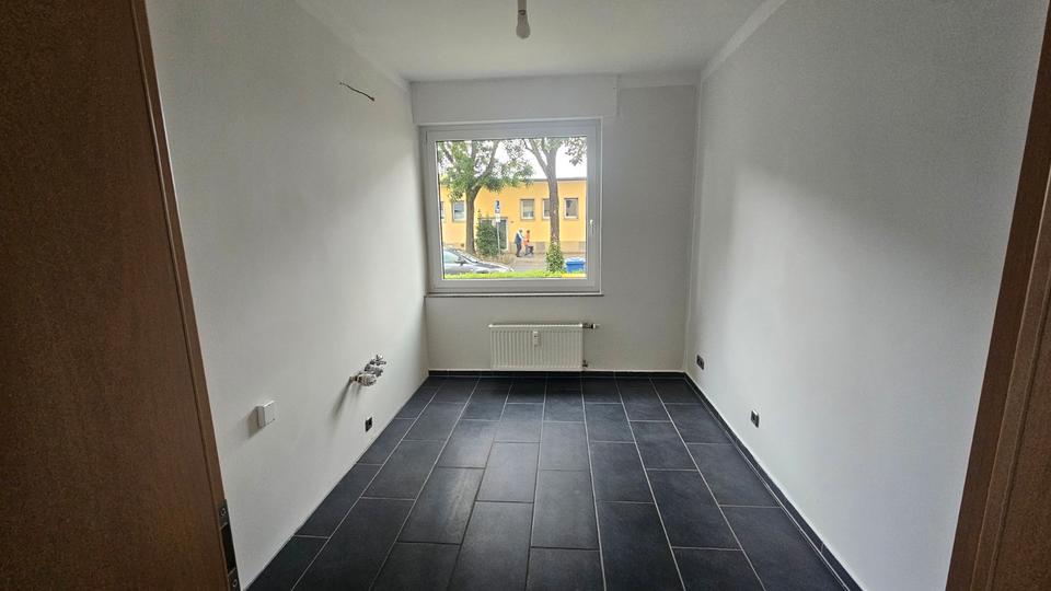 Erdgeschoßwohnung Düren - 3 Zimmer, 81 m&sup2;, 210.000&euro; | Angebot:26876153
