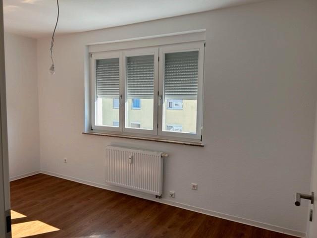 Etagenwohnung Esslingen am Neckar Pliensauvorstadt - 3 Zimmer, 67 m&sup2;, 743&euro; | Angebot:25491527
