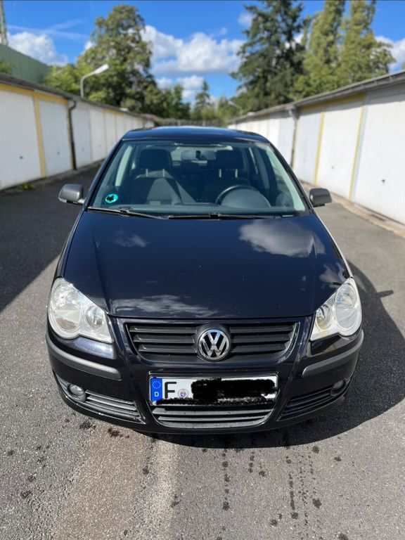 VW Polo 118.000 km 2.800 € Frankfurt 60598