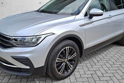 VW Tiguan 61.500 km 28.880 &euro; Lachendorf 29331