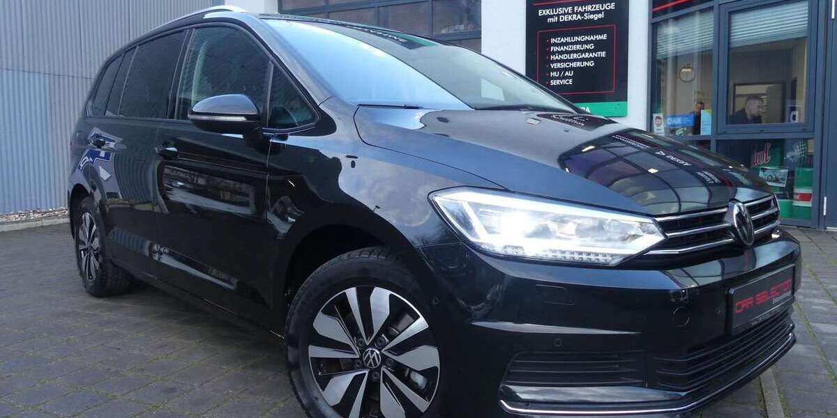 VW Touran 26.059 km 31.800 &euro; Berlin 13156