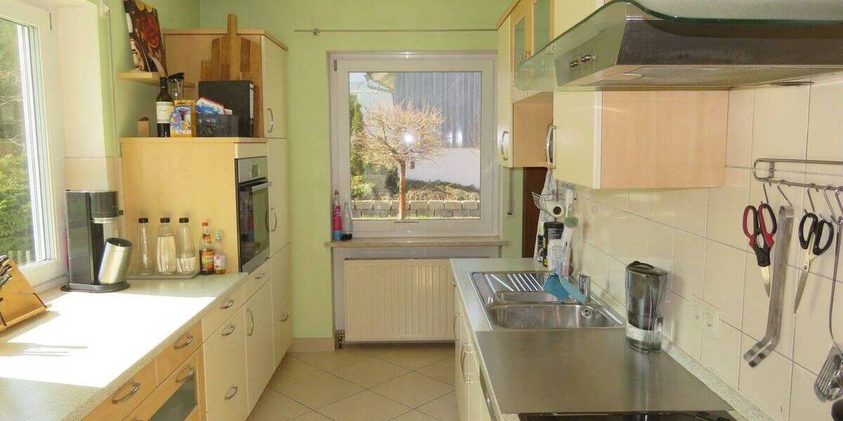 Einfamilienhaus Illschwang Angfeld - 7 Zimmer, 185 m&sup2;, 425.000&euro; | Angebot:26433918
