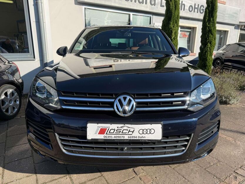 VW Touareg 176.999 km 24.699 € Dahn 66994