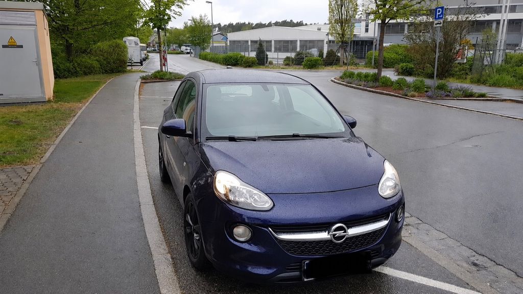 Opel Adam 85.000 km 8.900 &euro; Dresden 01159