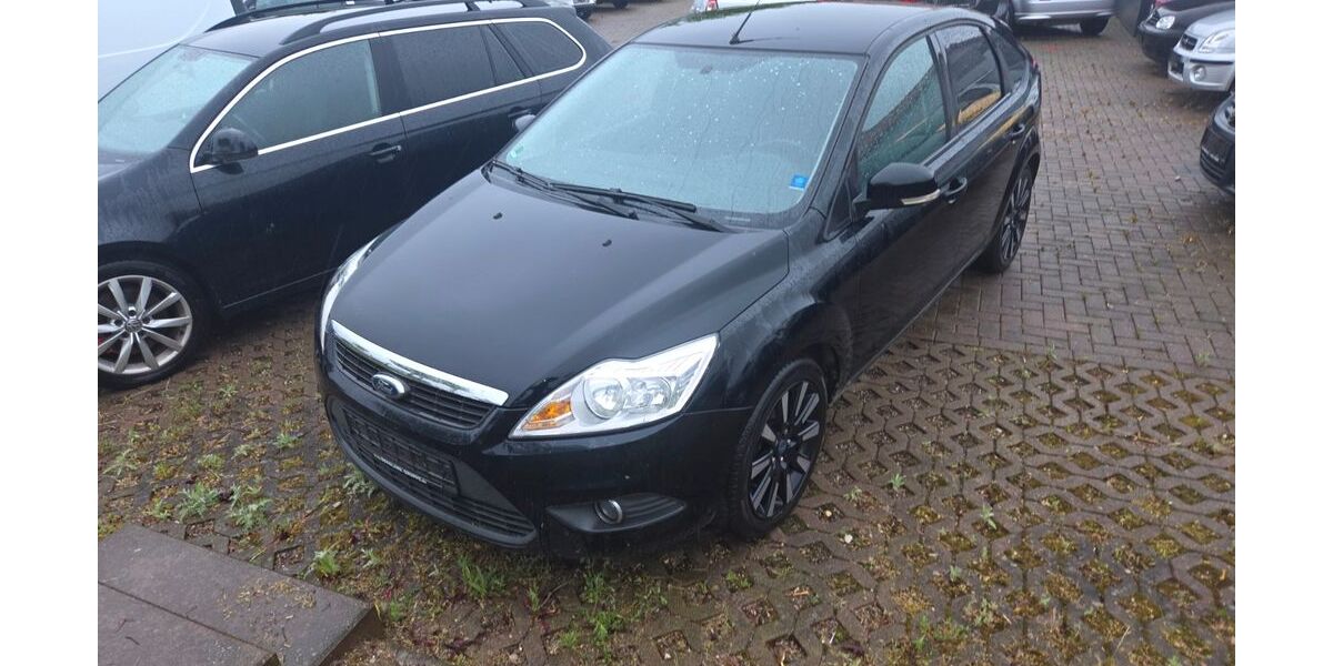 Ford Focus 147.300 km 3.500 &euro; Harzgerode 06493
