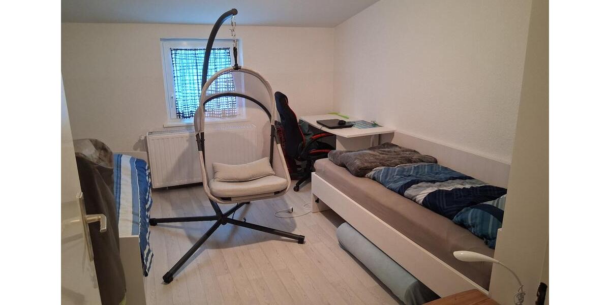 Dachgeschoßwohnung Wilhelmshaven - 3 Zimmer, 62 m&sup2;, 78.000&euro; | Angebot:26931660
