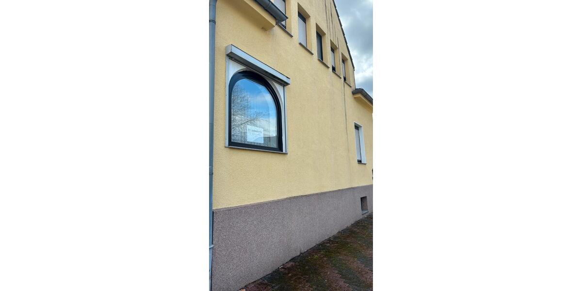 Einfamilienhaus Lünen - 4.5 Zimmer, 80 m&sup2;, 200.000&euro; | Angebot:25638733