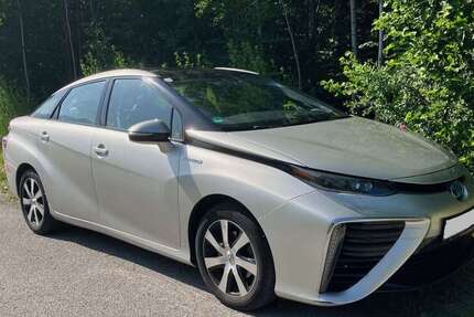 Toyota Mirai 93.000 km 10.000 € Germering 82110