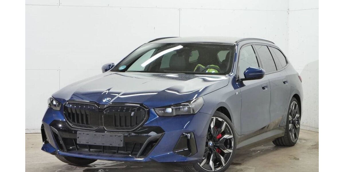 BMW i5 3.800 km 68.390 &euro; Wasserburg a. Inn 83512